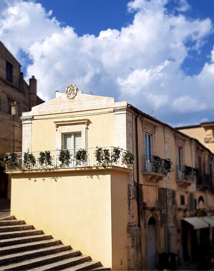 Bed and Breakfast Casa Dei Giurati à Palazzolo Acreide Extérieur photo